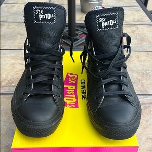 Converse Sex Pistols Chuck Hi size 12M/14W